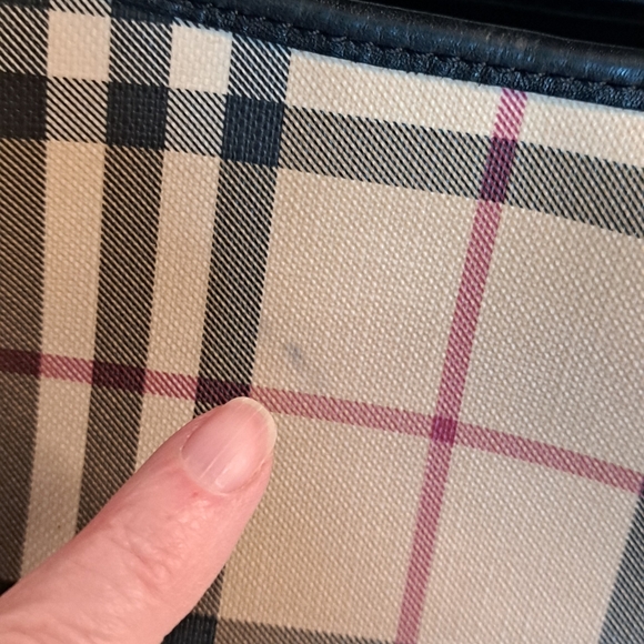 Burberry Shoulderbag - Picture 14 of 14